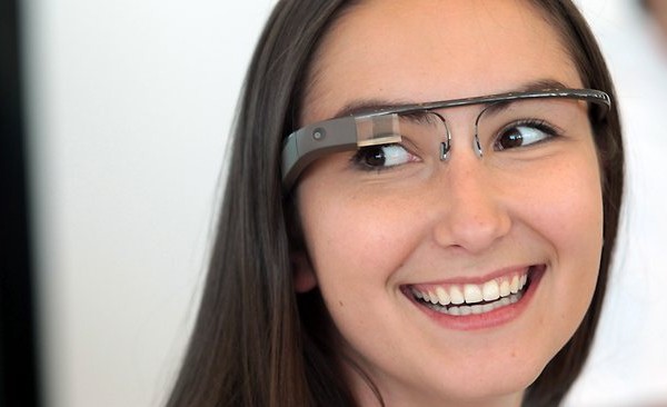 В будущем появятся Google Glass для людей с плохим зрением