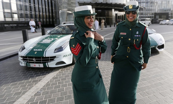 Dubai-police-women-gg