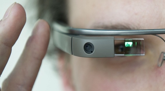 Google-Glass-Addiction-gg